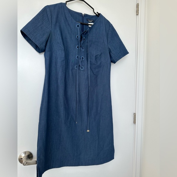 Tommy Hilfiger denim front tying dress - Picture 1 of 2